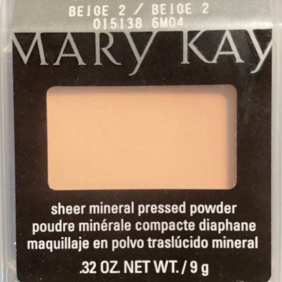 Mary Kay Beige 2 Sheer Mineral Pressed Powder
